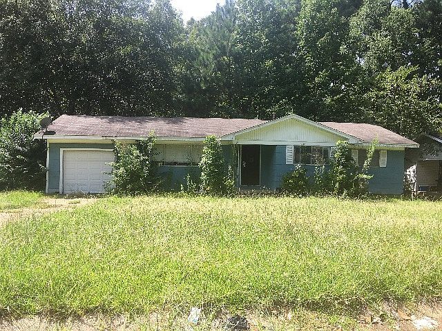 2813 Marydale Dr, Jackson, MS 39212