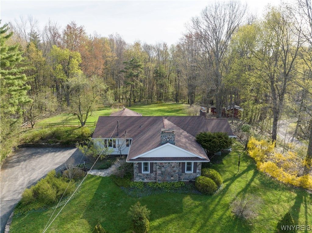 261 Girdle Rd, East Aurora, NY 14052 Trulia