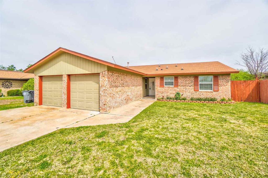 1429 NW Great Plains Blvd, Lawton, OK 73505 Trulia