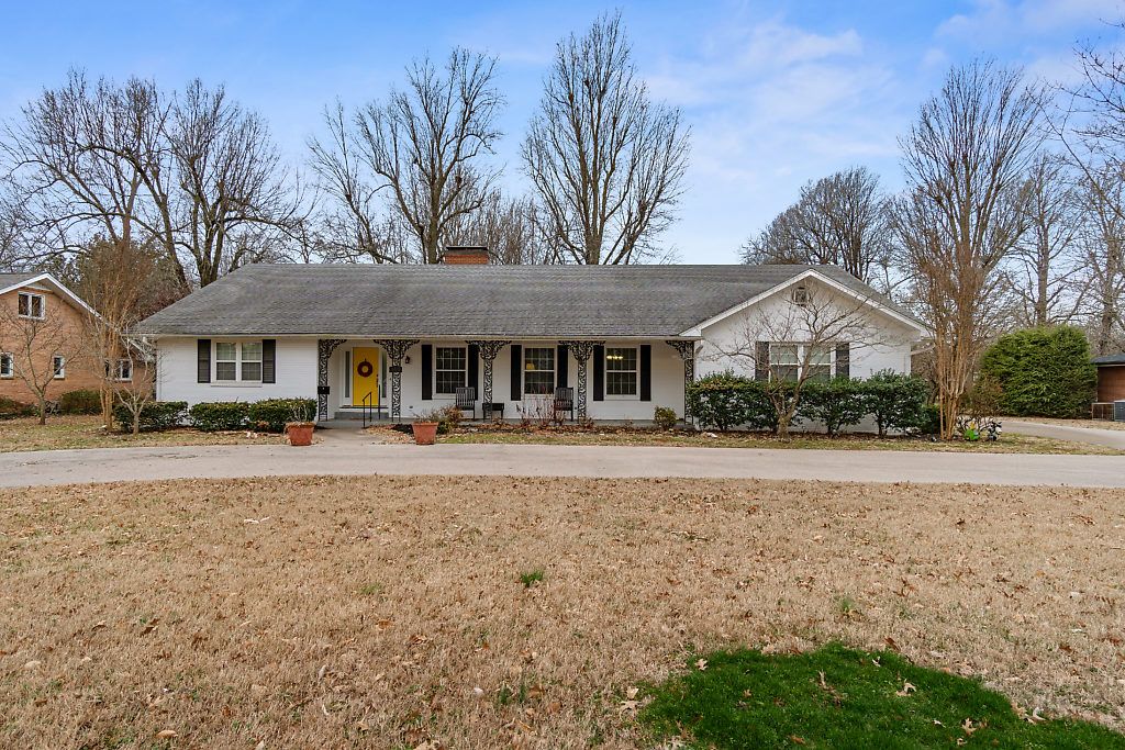 1009 N Kingshighway St, Sikeston, MO 63801 | Trulia