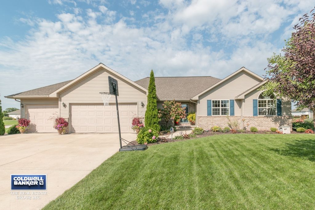 1604 Shadow Ridge Way, De Pere, WI 54115 Trulia