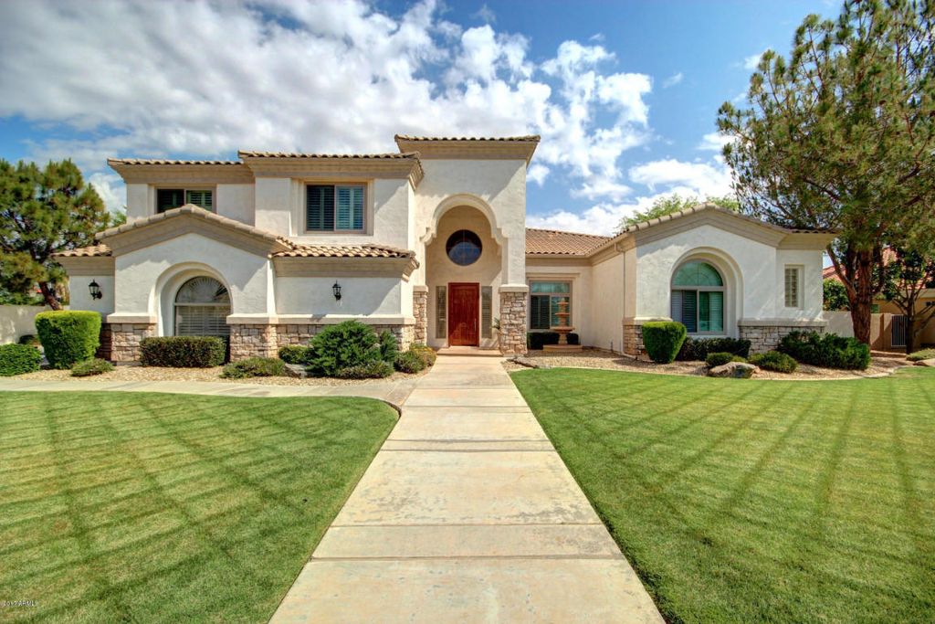 2940 E  Palo Verde St, Gilbert, AZ 85296