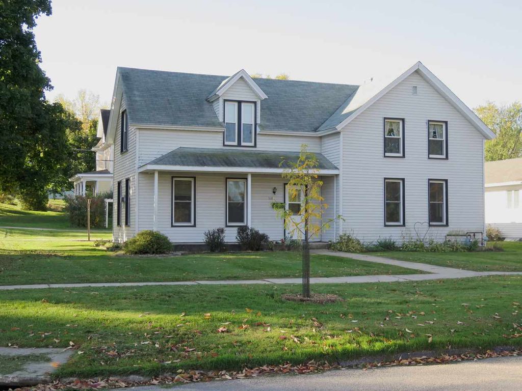 309 E Broadway St, Decorah, IA 52101 Trulia