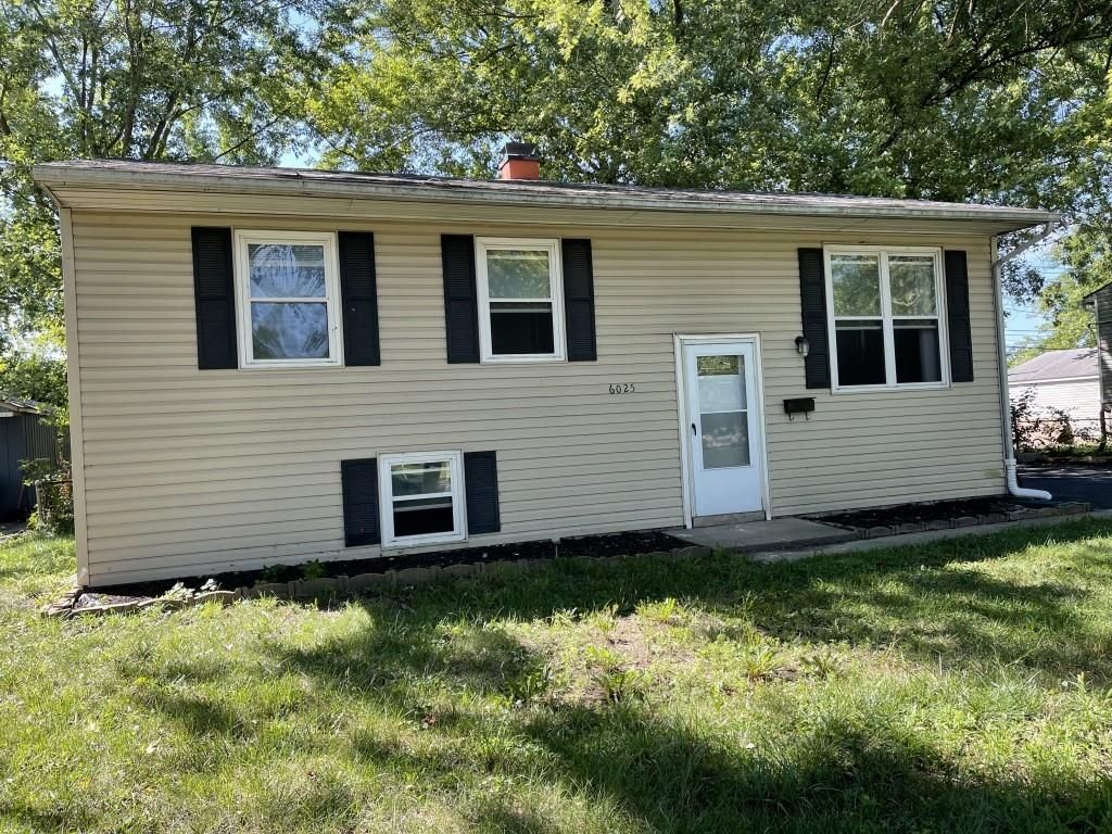 6025 Westhaven Dr, Indianapolis, IN 46254