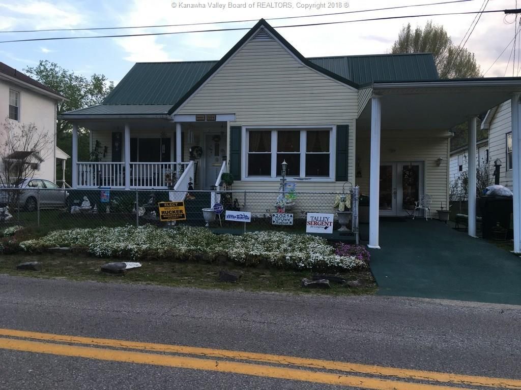 2024 Orchard Ave, Belle, WV 25015 | Trulia