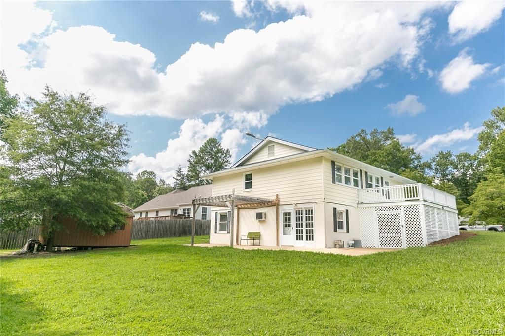 303 Lake Caroline Dr, Ruther Glen, VA 4 Bed, 2 Bath SingleFamily