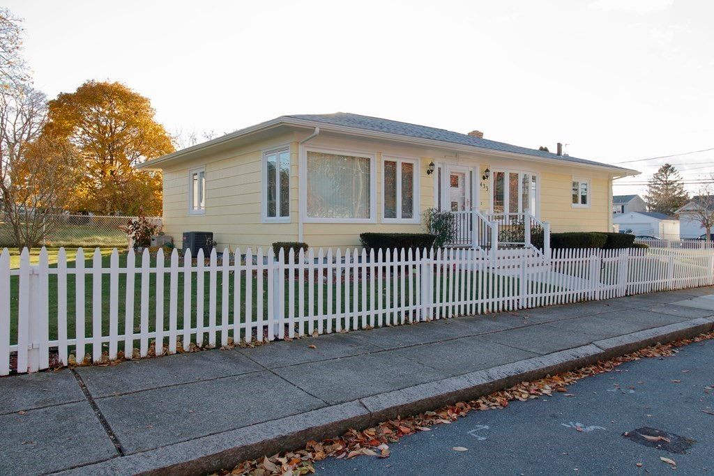 433 Slade St, Fall River, MA 02724 Trulia