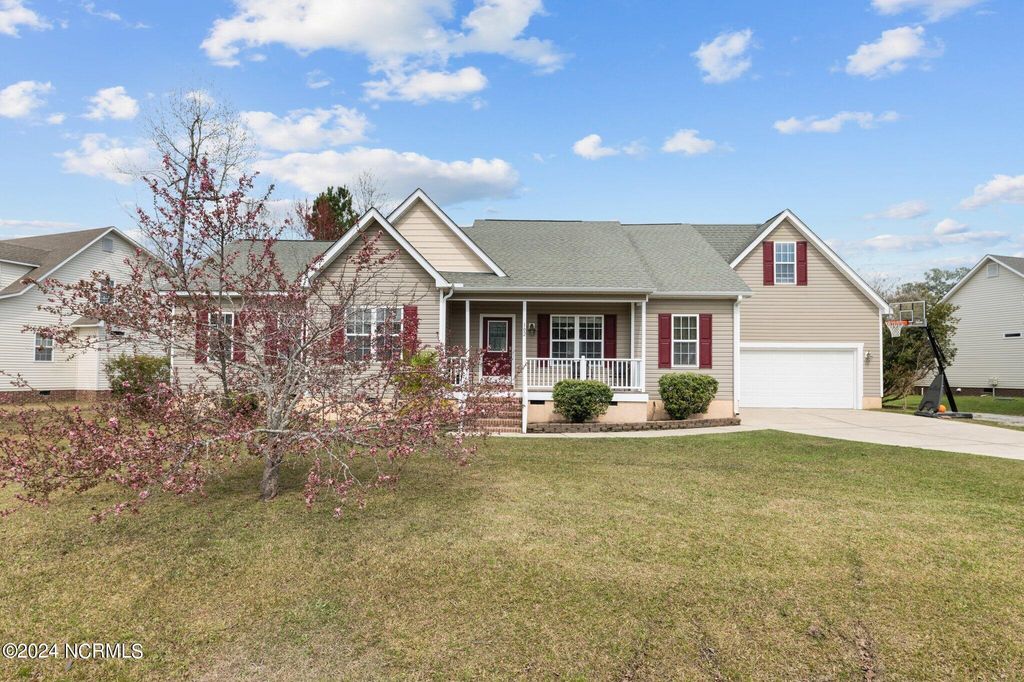 102 Hilda Drive, New Bern, NC 28562 See Estimated Value