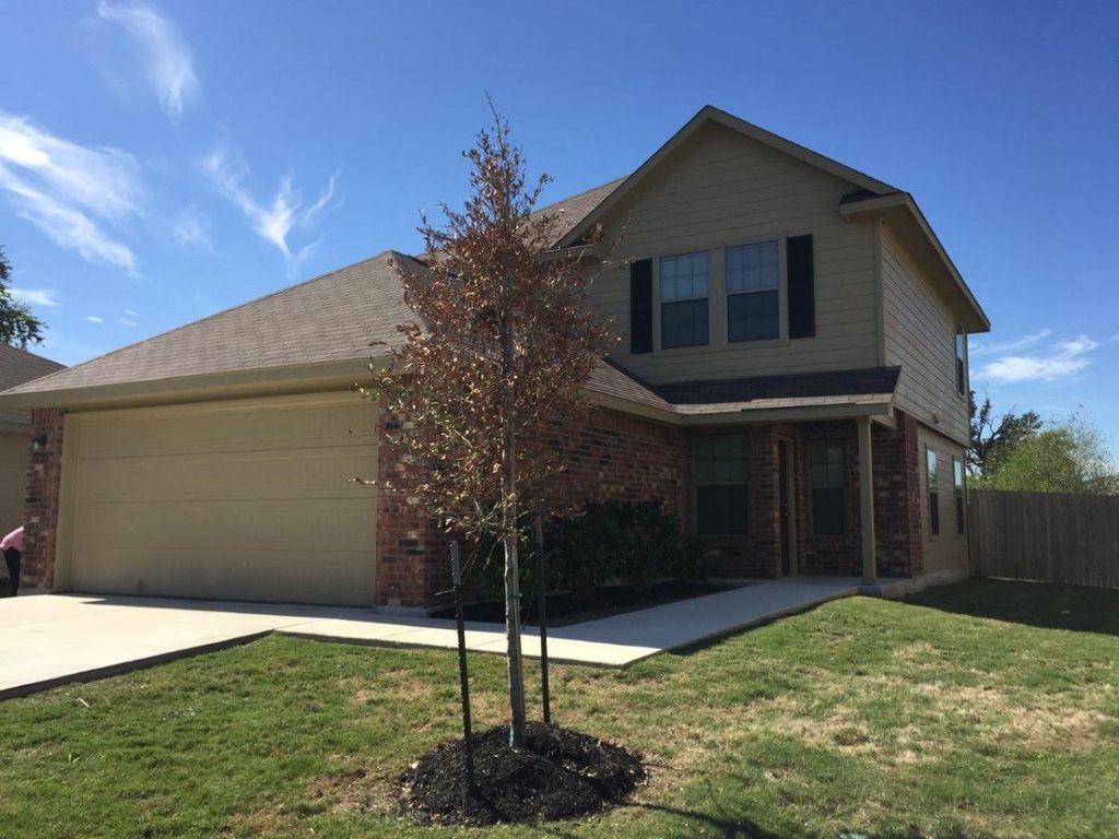 6207 Heathers Bnd, San Antonio, TX 78227