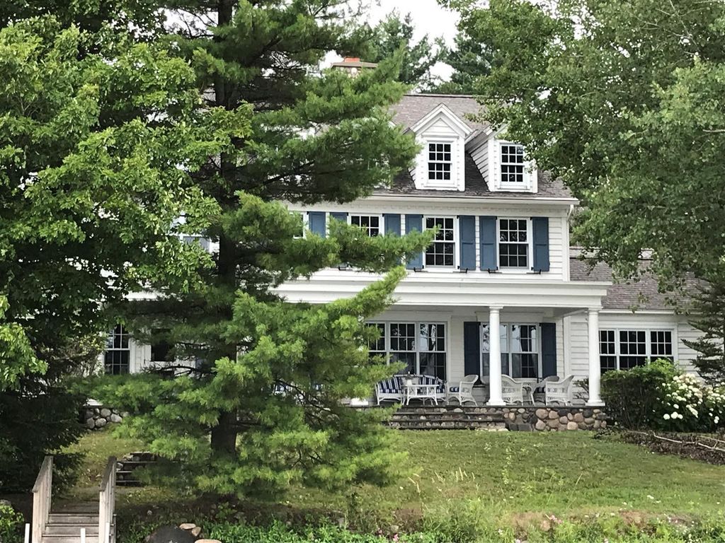 5612 Birchwood Dr, Cheboygan, MI 49721 Trulia