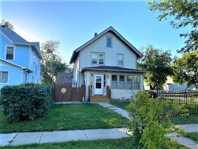 423 N Lincoln St, Aberdeen, SD 57401