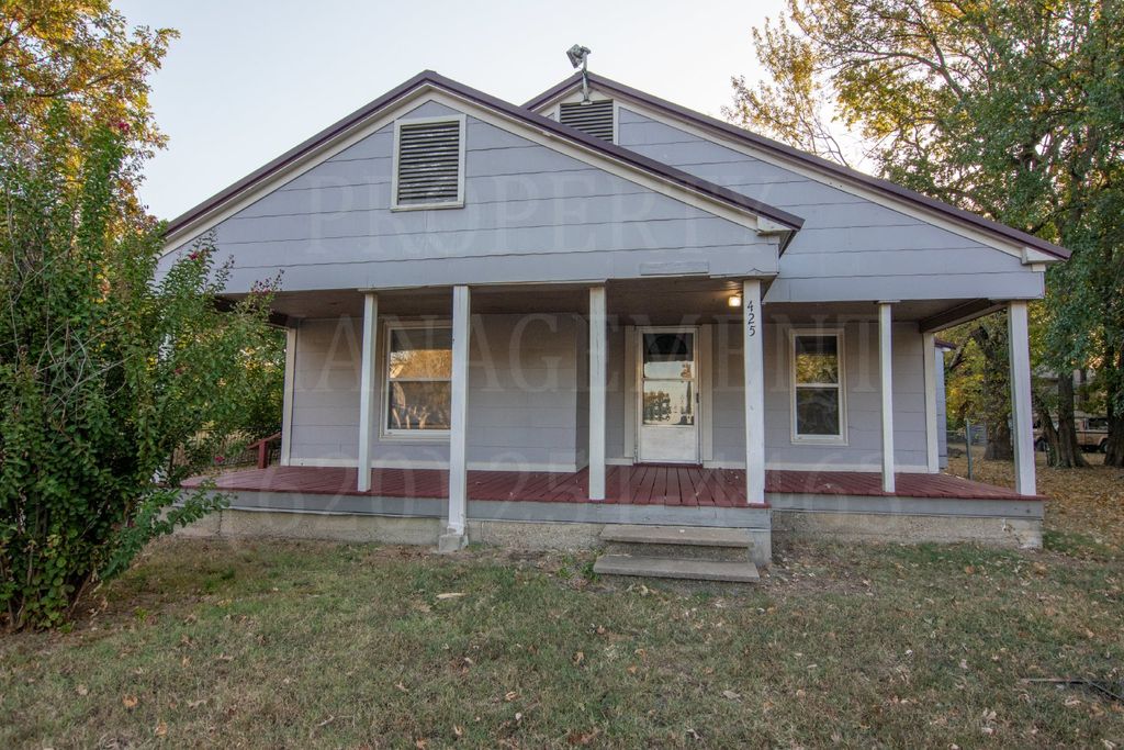 425 N  Delaware St, Edna, KS 67342