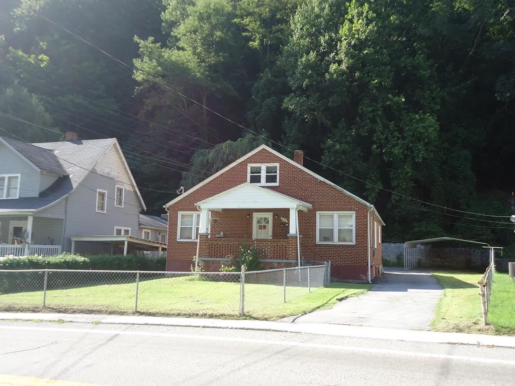 433 Stewart St, Welch, WV 24801 Trulia