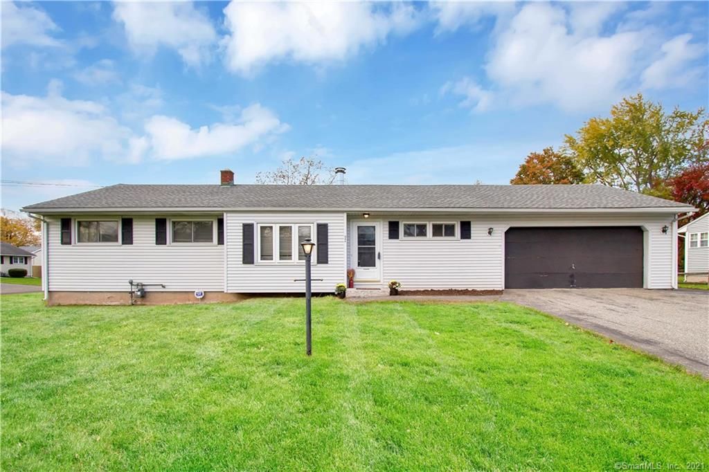 1 Storrs Rd, Enfield, CT 06082