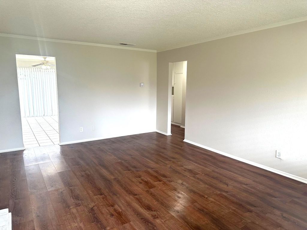 Casa en Renta 2 Beds 2 Baths