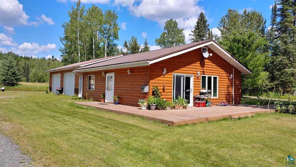 10343 Ash River Trl, Orr, MN 55771