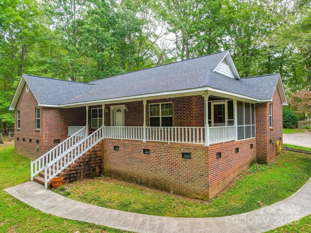 4620 Binwhe Ln, Gastonia, NC 28052