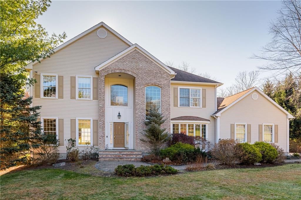 7 Shoreview Ln, Danbury, CT 06811 Trulia 7 Shoreview Ln, Danbury, CT 06811 Trulia