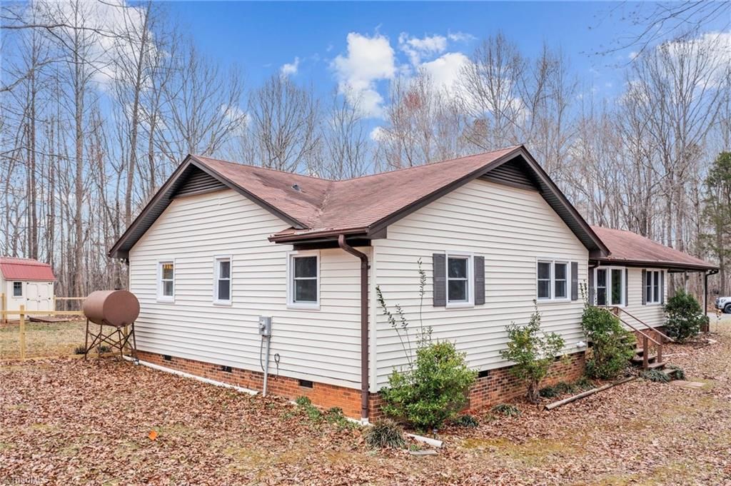 5797 Siler City Snow Camp Rd, Siler City, NC 27344 Trulia