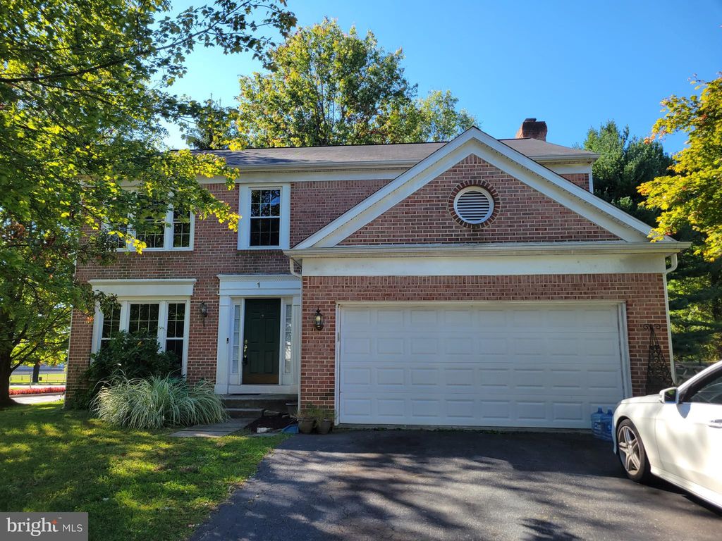 1 Brandywine Ct, Owings Mills, MD 21117