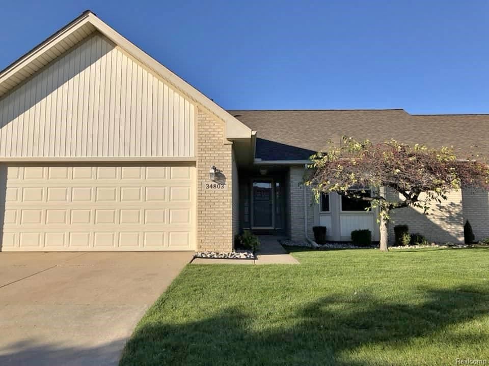 34803 Meadowlark Ln, Richmond, MI 2 Bed, 3 Bath Condo 24 Photos