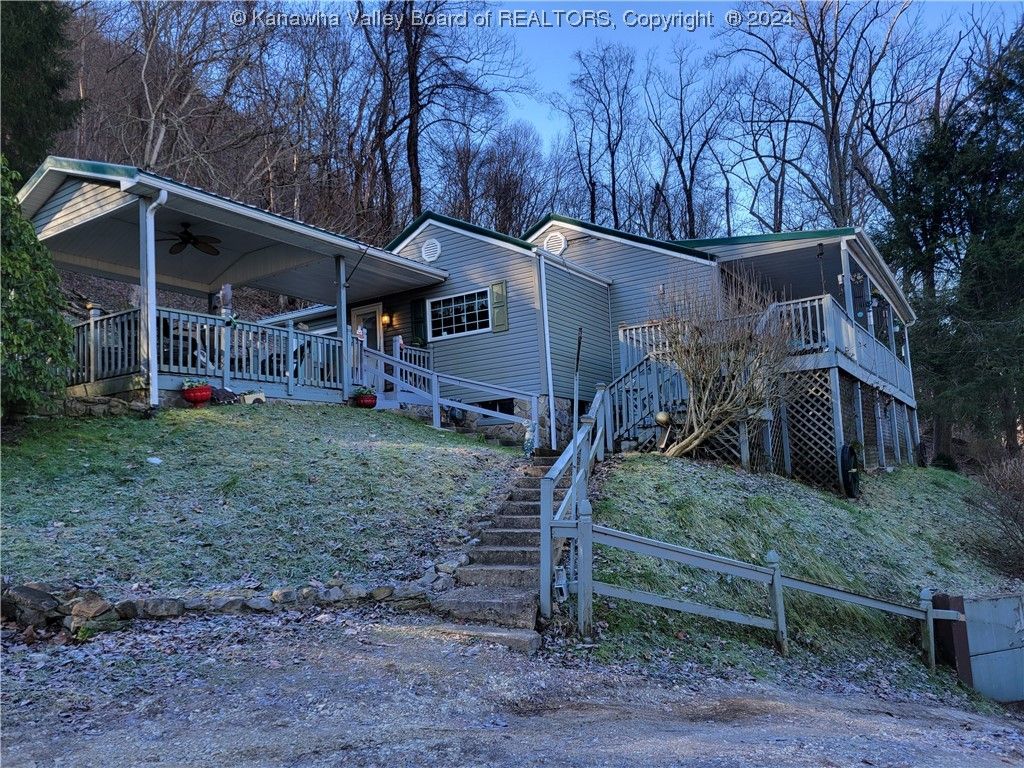 2024 3rd Ave, East Bank, WV 25067 MLS 270660 Trulia