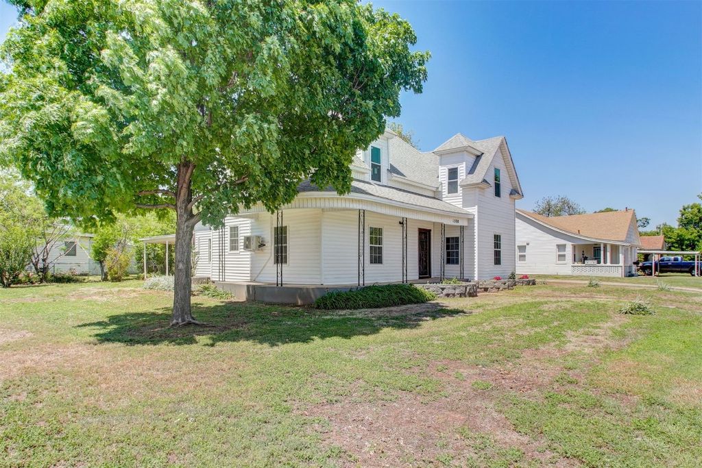 1328 S 7th St, Chickasha, OK 73018 SingleFamily Home for Sale MLS