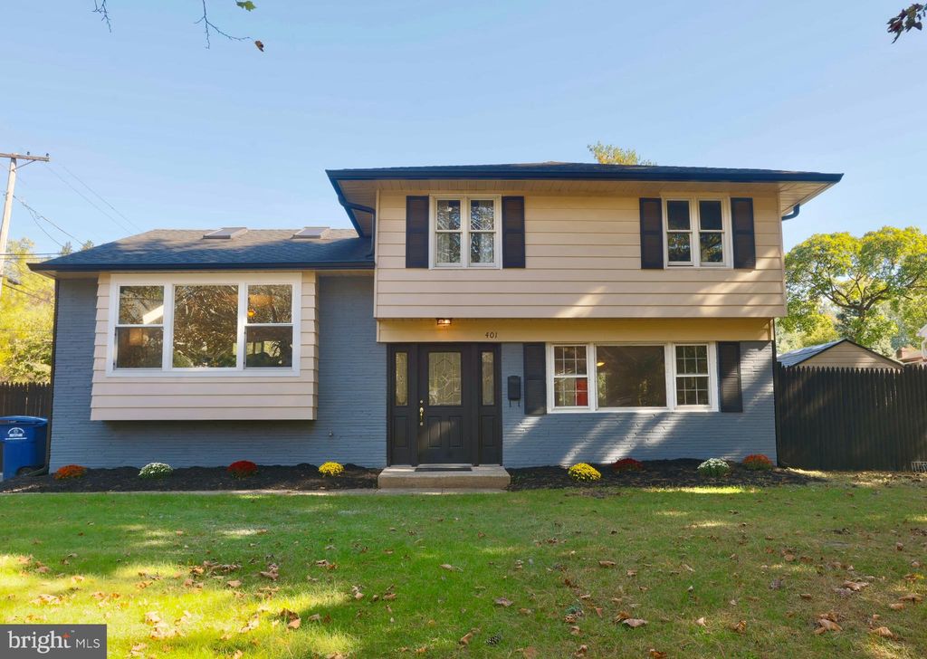 401 Fulton St, Riverton, NJ 08077