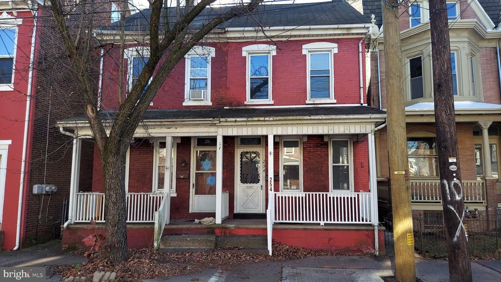 254 Beech St, Pottstown, PA 19464
