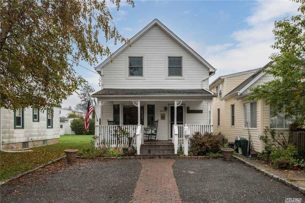 3895 South St, Seaford, NY 11783 2 Bed, 1 Bath SingleFamily Home