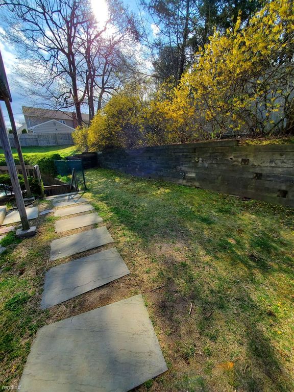 8 Greenlawn Rd M, Huntington, NY 11743 Trulia