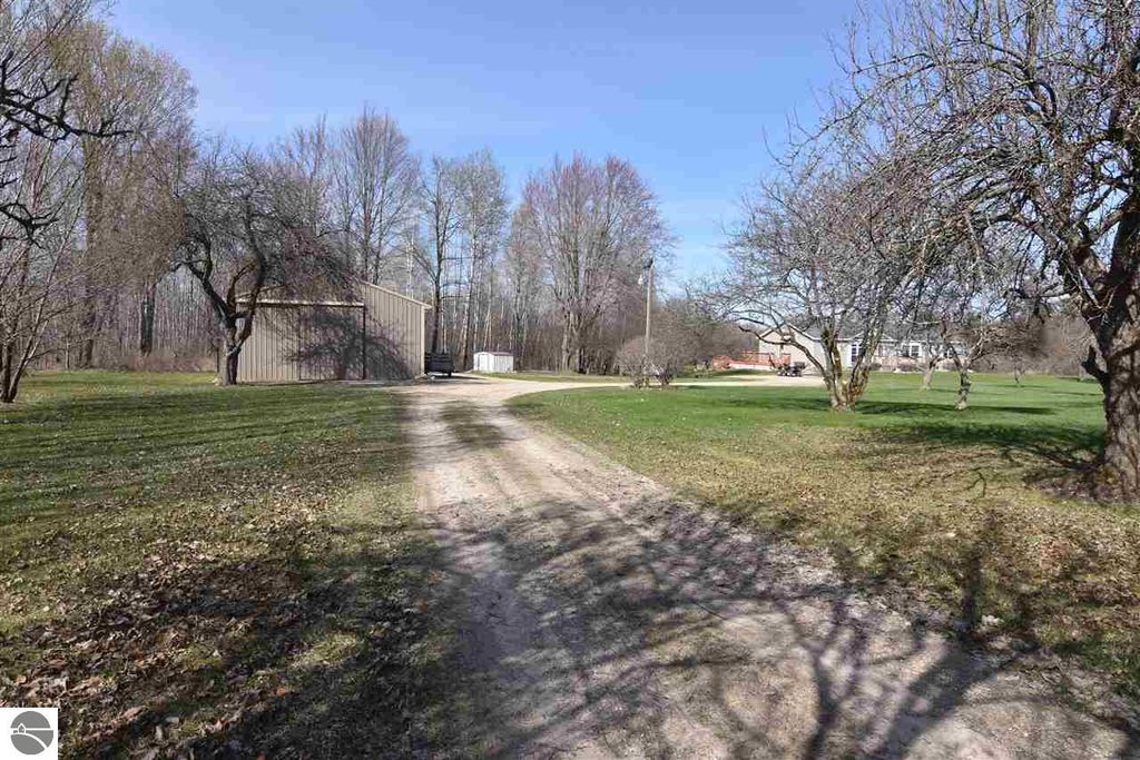 3671 E Beeler Rd, Merritt, MI 3 Bed, 2 Bath SingleFamily Home 60