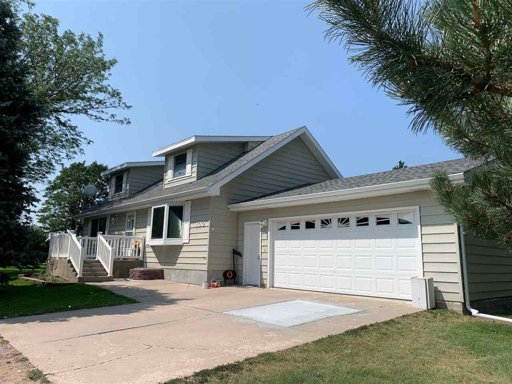 100 Bloomberg Dr, Ogallala, NE 69153