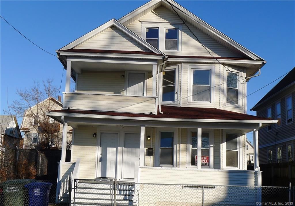 210 5th St #2, Bridgeport, CT 06607