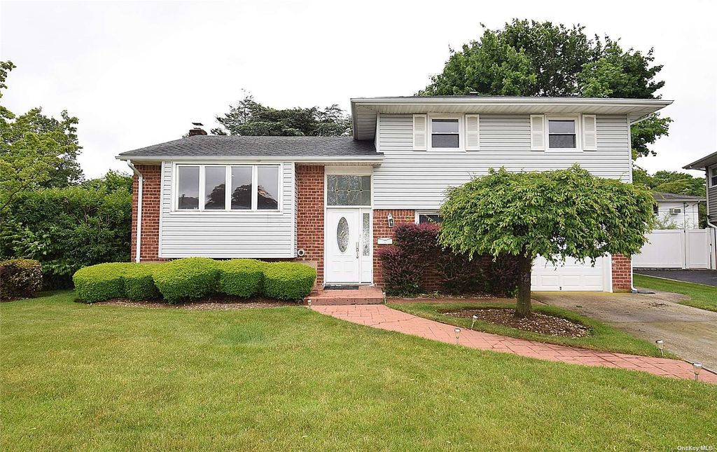35 John Drive, Old Bethpage, NY 11804 Trulia