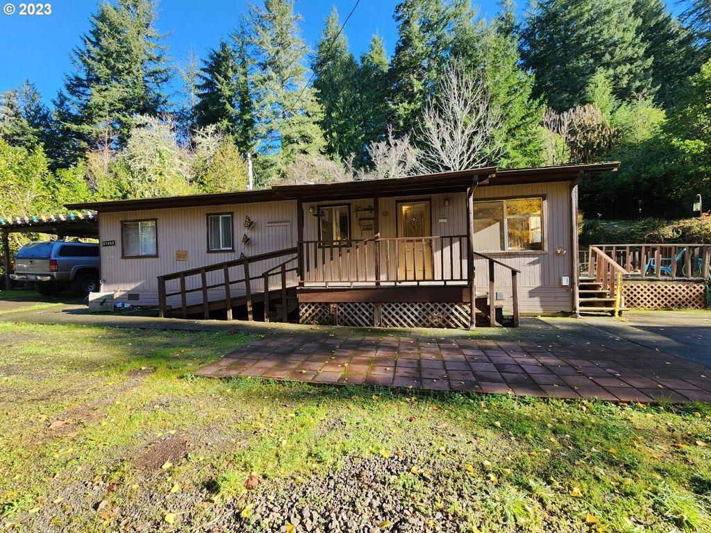 57333 Crest Acres Rd, Coquille, OR 97423
