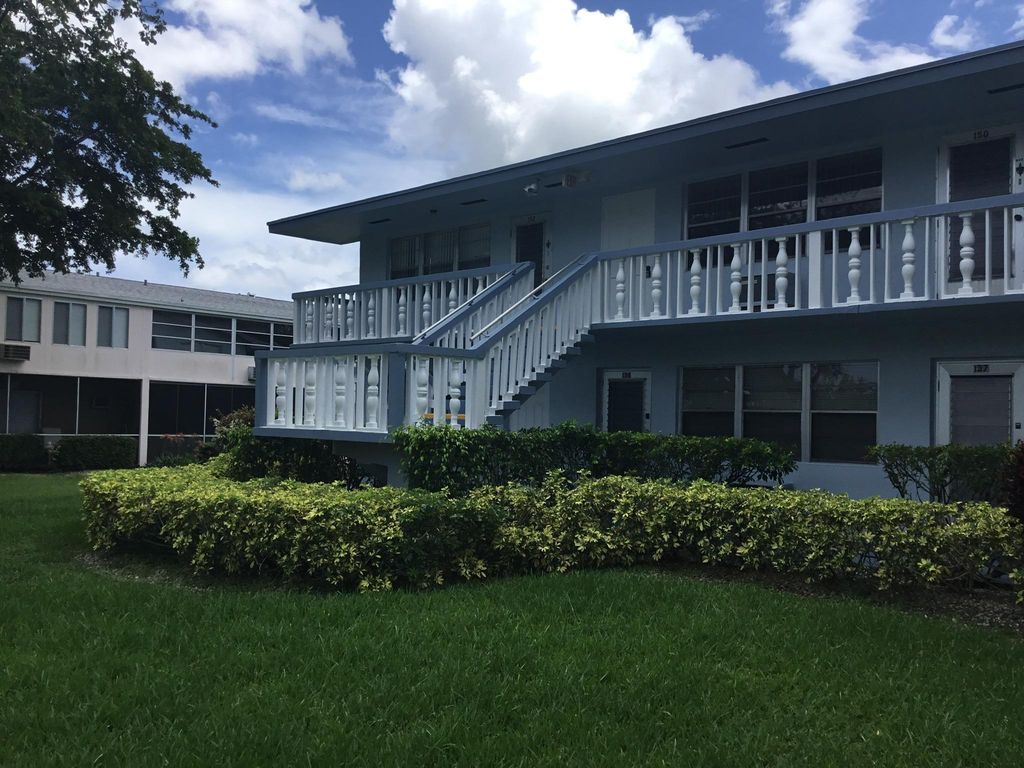 134 Dorchester E #F, West Palm Beach, FL 33417