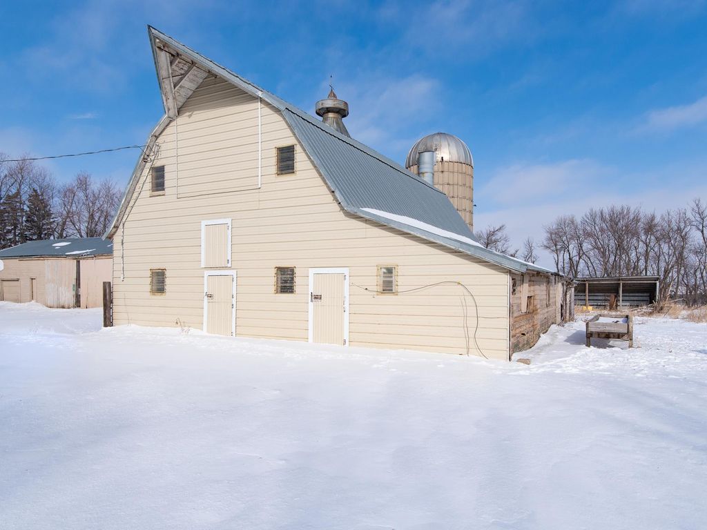 1904 81st St, Woodstock, MN 56186 3 Bed, 3 Bath SingleFamily Home