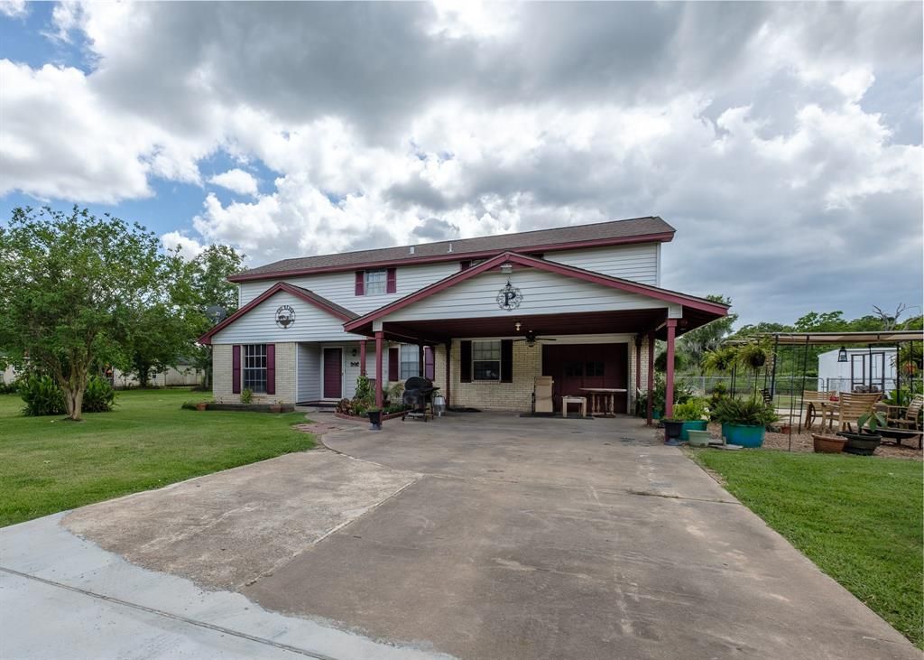 3345 County Road 245, Brazoria, TX 77422