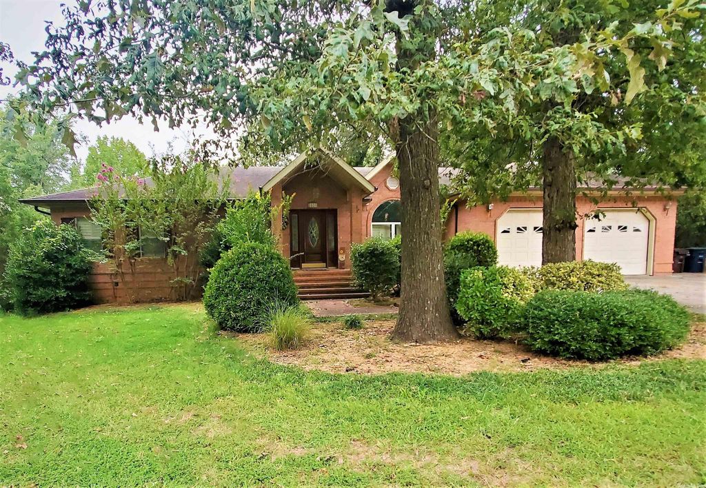 1010 N 4th Ave, Piggott, AR 72454 Trulia