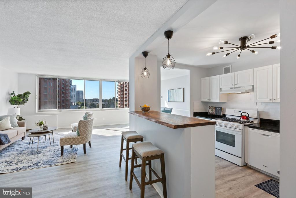 11801 Rockville Pike #1005, Rockville, MD 20852