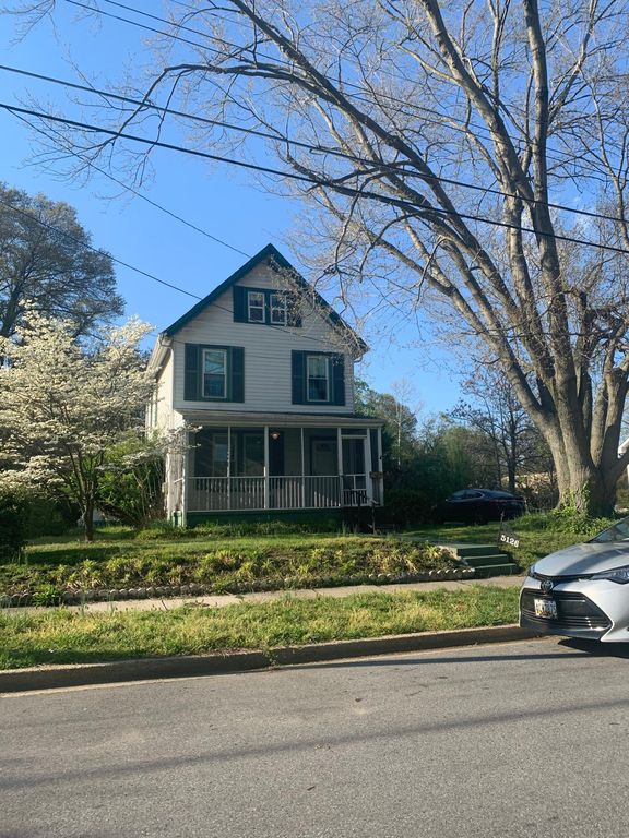 5126 Navahoe St, College Park, MD 20740