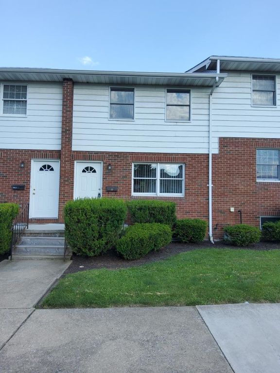 1541 Logan Ave, Altoona, PA 16602