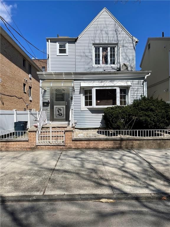 1621 70th St, Brooklyn, NY 11204