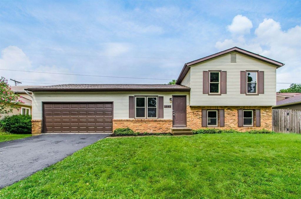 1940 Denise Dr, Columbus, OH 43229