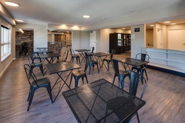 2300 Hastings Ave #405, Newport, MN 55055