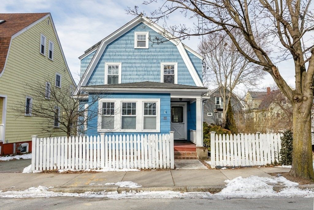 60 Irving St, Somerville, MA 02144