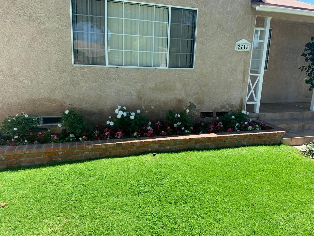 2718 Armacost Ave, Los Angeles, CA 90064