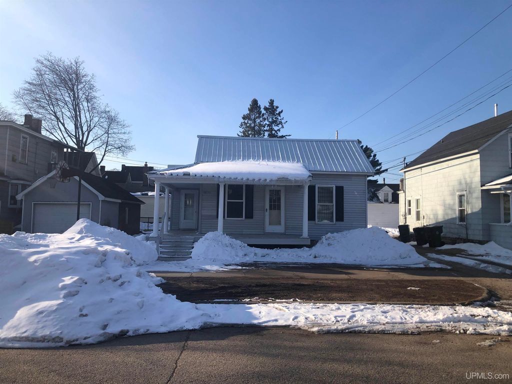 1611 2nd Ave S, Escanaba, MI 49829 Trulia