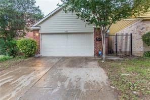 6323 Benavides Dr, Dallas, TX 75217
